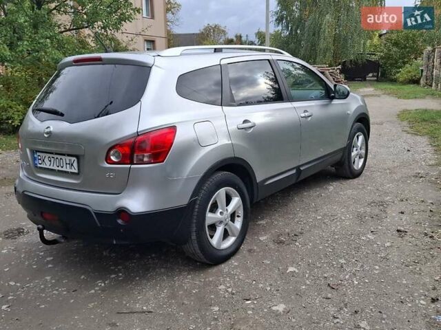 Сірий Ніссан Кашкай 2, об'ємом двигуна 1.46 л та пробігом 280 тис. км за 7699 $, фото 72 на Automoto.ua