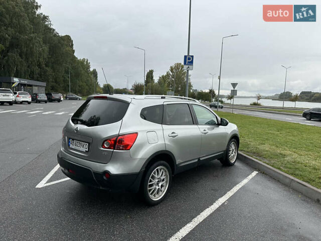 Сірий Ніссан Кашкай 2, об'ємом двигуна 2 л та пробігом 260 тис. км за 8499 $, фото 4 на Automoto.ua
