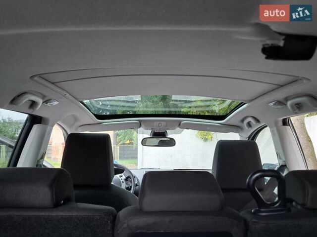 Сірий Ніссан Кашкай 2, об'ємом двигуна 1.46 л та пробігом 280 тис. км за 7650 $, фото 42 на Automoto.ua
