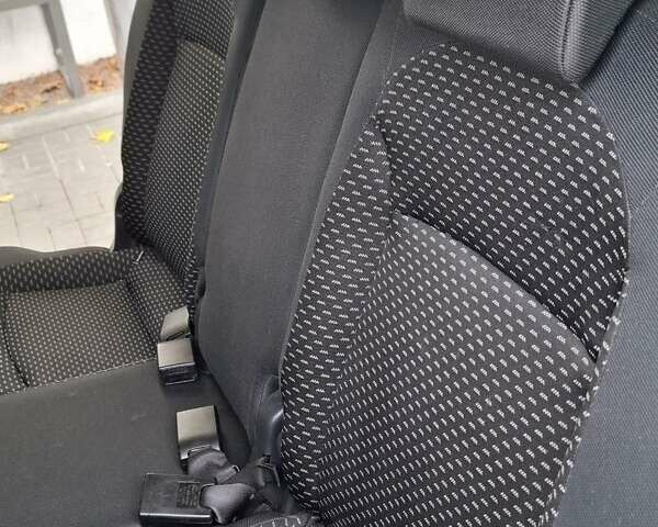 Сірий Ніссан Кашкай 2, об'ємом двигуна 1.46 л та пробігом 280 тис. км за 7650 $, фото 30 на Automoto.ua