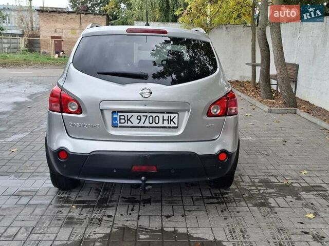 Сірий Ніссан Кашкай 2, об'ємом двигуна 1.46 л та пробігом 280 тис. км за 7650 $, фото 71 на Automoto.ua