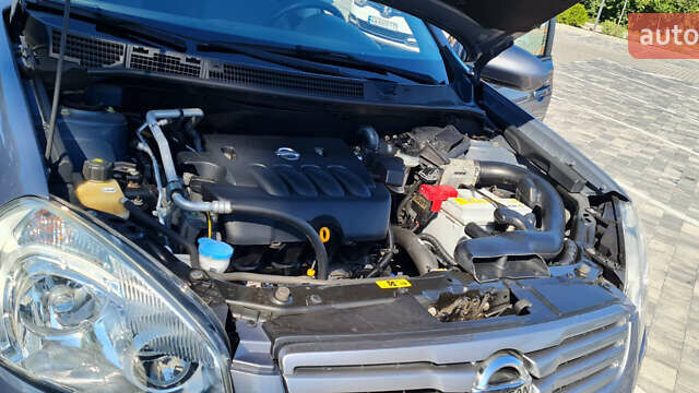 Серый Ниссан Кашкай 2, объемом двигателя 2 л и пробегом 175 тыс. км за 9900 $, фото 11 на Automoto.ua