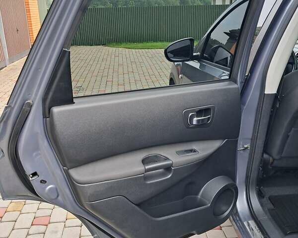 Сірий Ніссан Кашкай 2, об'ємом двигуна 1.5 л та пробігом 219 тис. км за 8999 $, фото 33 на Automoto.ua