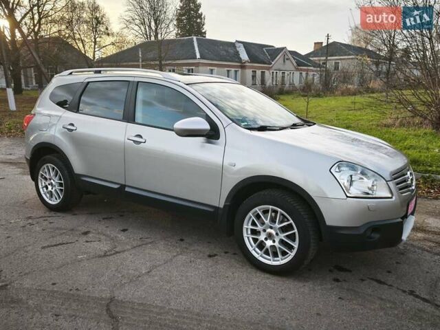 Серый Ниссан Кашкай 2, объемом двигателя 2 л и пробегом 212 тыс. км за 10000 $, фото 6 на Automoto.ua