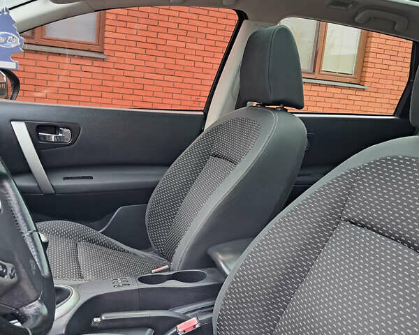 Серый Ниссан Кашкай 2, объемом двигателя 1.5 л и пробегом 219 тыс. км за 8999 $, фото 15 на Automoto.ua