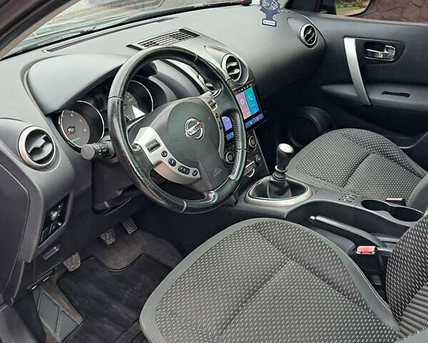 Серый Ниссан Кашкай 2, объемом двигателя 1.5 л и пробегом 219 тыс. км за 8999 $, фото 14 на Automoto.ua