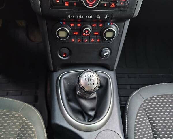 Ниссан Кашкай 2 2009 в Житомире на Automoto.ua Серый Ниссан Кашкай 2, объемом двигателя 1.5 л и пробегом 239 тыс. км за 8990 $, фото 38 на Automoto.ua