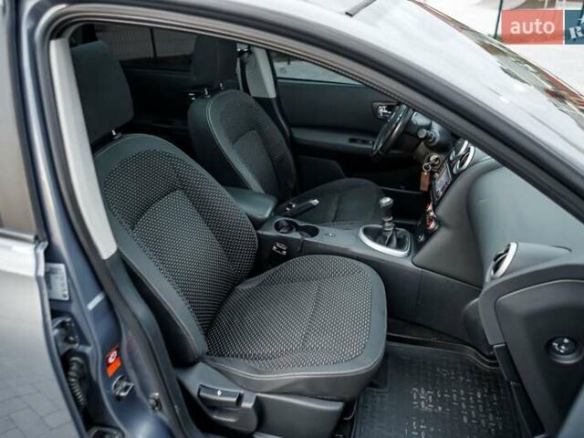Сірий Ніссан Кашкай 2, об'ємом двигуна 1.46 л та пробігом 320 тис. км за 8600 $, фото 21 на Automoto.ua