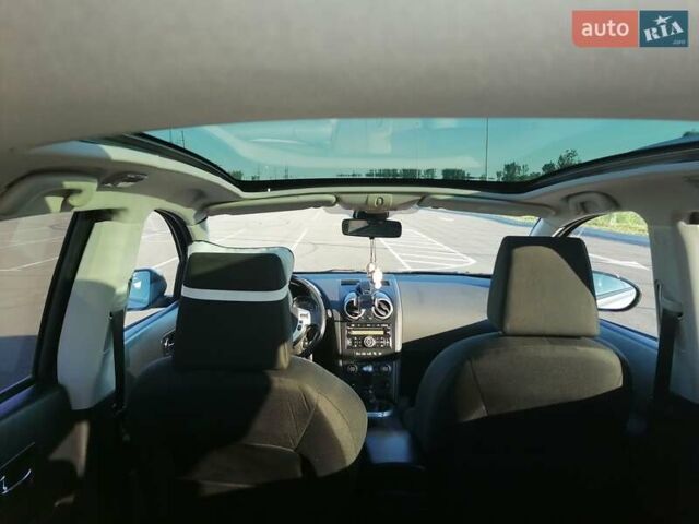 Серый Ниссан Кашкай 2, объемом двигателя 1.46 л и пробегом 287 тыс. км за 8800 $, фото 8 на Automoto.ua