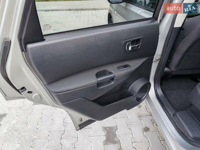 Серый Ниссан Кашкай 2, объемом двигателя 1.5 л и пробегом 234 тыс. км за 8999 $, фото 60 на Automoto.ua