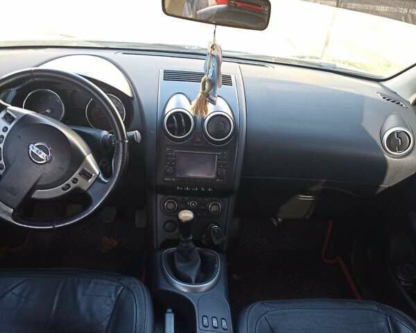 Серый Ниссан Кашкай 2, объемом двигателя 1.5 л и пробегом 300 тыс. км за 8300 $, фото 6 на Automoto.ua