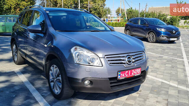 Серый Ниссан Кашкай 2, объемом двигателя 2 л и пробегом 175 тыс. км за 9900 $, фото 2 на Automoto.ua