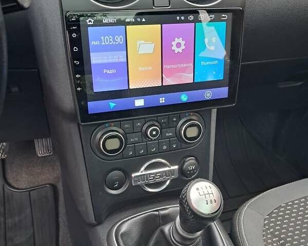 Сірий Ніссан Кашкай 2, об'ємом двигуна 1.5 л та пробігом 219 тис. км за 8999 $, фото 25 на Automoto.ua