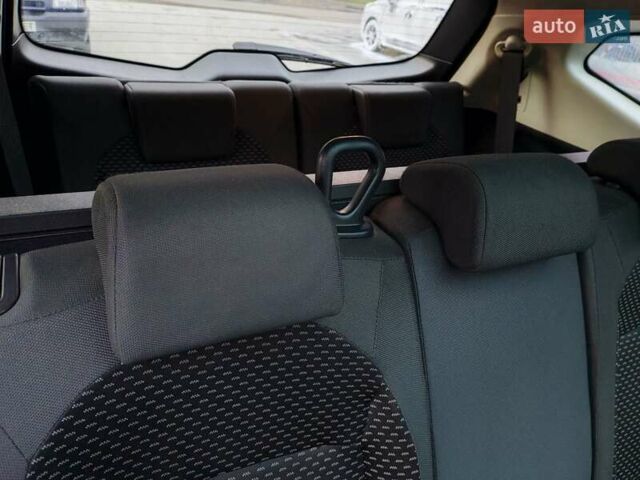 Серый Ниссан Кашкай 2, объемом двигателя 1.5 л и пробегом 234 тыс. км за 8999 $, фото 57 на Automoto.ua