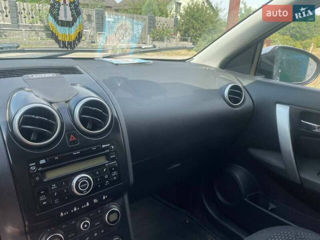 Серый Ниссан Кашкай 2, объемом двигателя 1.46 л и пробегом 207 тыс. км за 8800 $, фото 38 на Automoto.ua