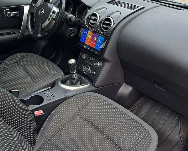 Серый Ниссан Кашкай 2, объемом двигателя 1.5 л и пробегом 219 тыс. км за 8999 $, фото 33 на Automoto.ua