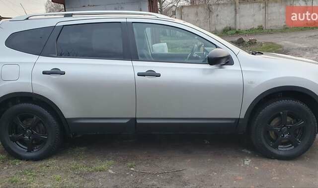 Серый Ниссан Кашкай 2, объемом двигателя 1.46 л и пробегом 193 тыс. км за 8800 $, фото 18 на Automoto.ua