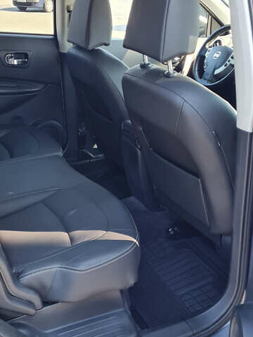 Серый Ниссан Кашкай 2, объемом двигателя 2 л и пробегом 175 тыс. км за 9900 $, фото 26 на Automoto.ua