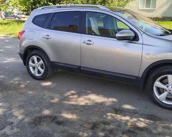 Сірий Ніссан Кашкай 2, об'ємом двигуна 2 л та пробігом 270 тис. км за 8200 $, фото 3 на Automoto.ua