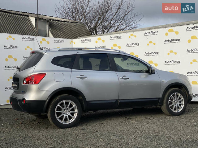 Серый Ниссан Кашкай 2, объемом двигателя 2 л и пробегом 241 тыс. км за 9999 $, фото 67 на Automoto.ua