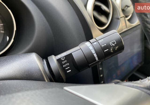 Серый Ниссан Кашкай 2, объемом двигателя 2 л и пробегом 241 тыс. км за 9999 $, фото 44 на Automoto.ua