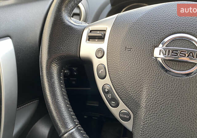 Серый Ниссан Кашкай 2, объемом двигателя 2 л и пробегом 241 тыс. км за 9999 $, фото 50 на Automoto.ua