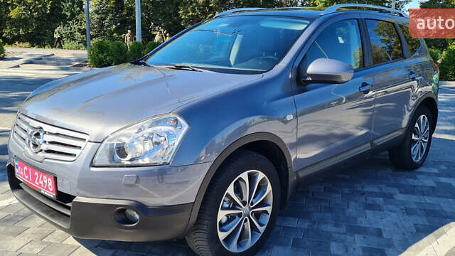 Серый Ниссан Кашкай 2, объемом двигателя 2 л и пробегом 175 тыс. км за 9900 $, фото 4 на Automoto.ua