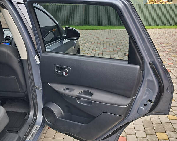 Серый Ниссан Кашкай 2, объемом двигателя 1.5 л и пробегом 219 тыс. км за 8999 $, фото 28 на Automoto.ua