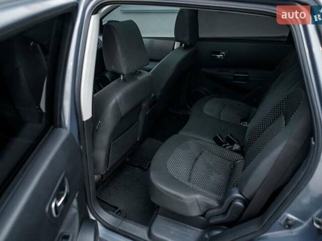 Сірий Ніссан Кашкай 2, об'ємом двигуна 1.46 л та пробігом 320 тис. км за 8600 $, фото 27 на Automoto.ua