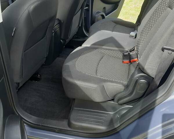 Серый Ниссан Кашкай 2, объемом двигателя 2 л и пробегом 241 тыс. км за 9499 $, фото 18 на Automoto.ua