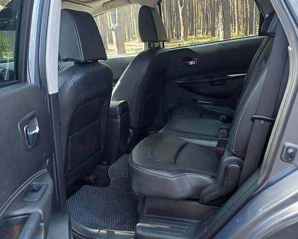 Сірий Ніссан Кашкай 2, об'ємом двигуна 2 л та пробігом 265 тис. км за 8900 $, фото 1 на Automoto.ua