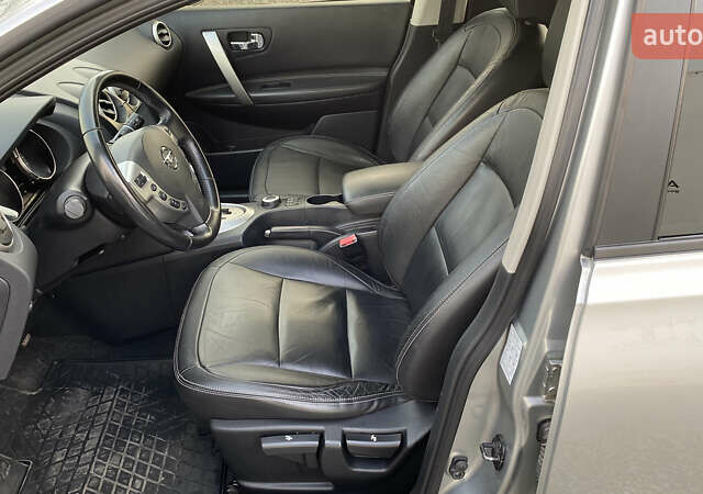 Серый Ниссан Кашкай 2, объемом двигателя 2 л и пробегом 241 тыс. км за 9999 $, фото 48 на Automoto.ua