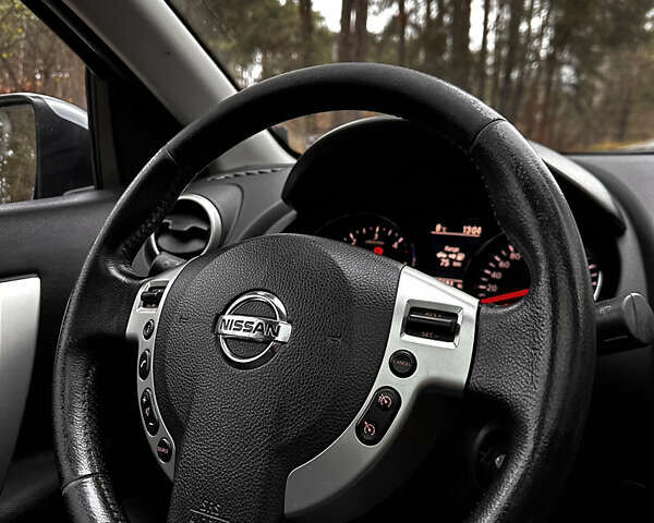 Серый Ниссан Кашкай 2, объемом двигателя 1.5 л и пробегом 197 тыс. км за 10700 $, фото 23 на Automoto.ua