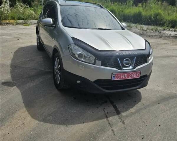 Серый Ниссан Кашкай 2, объемом двигателя 2 л и пробегом 221 тыс. км за 12300 $, фото 14 на Automoto.ua