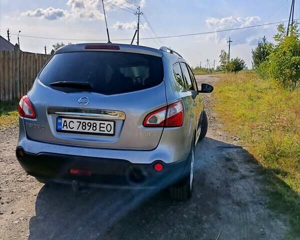 Сірий Ніссан Кашкай 2, об'ємом двигуна 1.46 л та пробігом 258 тис. км за 10500 $, фото 5 на Automoto.ua