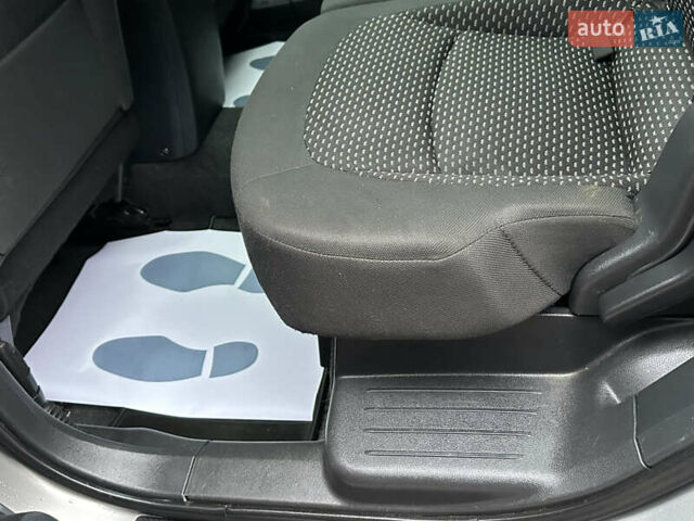 Серый Ниссан Кашкай 2, объемом двигателя 1.6 л и пробегом 107 тыс. км за 8950 $, фото 67 на Automoto.ua