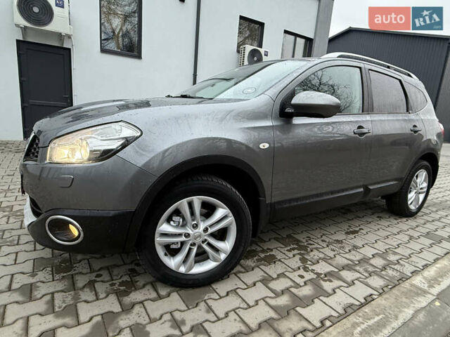 Серый Ниссан Кашкай 2, объемом двигателя 1.5 л и пробегом 210 тыс. км за 10500 $, фото 4 на Automoto.ua