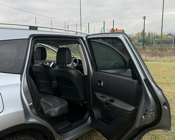 Сірий Ніссан Кашкай 2, об'ємом двигуна 1.5 л та пробігом 200 тис. км за 12100 $, фото 14 на Automoto.ua