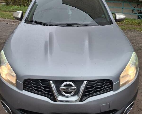 Серый Ниссан Кашкай 2, объемом двигателя 1.6 л и пробегом 257 тыс. км за 10400 $, фото 38 на Automoto.ua