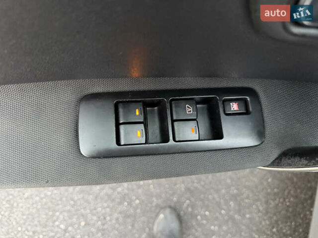 Сірий Ніссан Кашкай 2, об'ємом двигуна 1.6 л та пробігом 205 тис. км за 9777 $, фото 47 на Automoto.ua