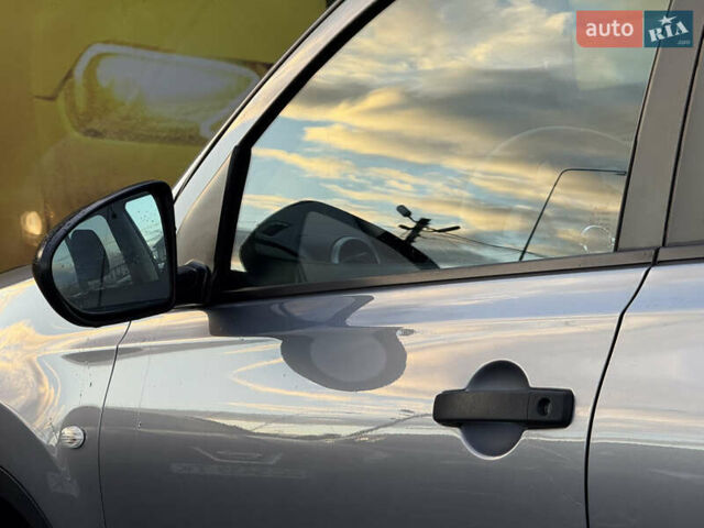 Сірий Ніссан Кашкай 2, об'ємом двигуна 1.6 л та пробігом 205 тис. км за 9999 $, фото 15 на Automoto.ua