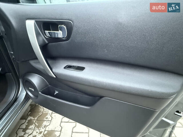 Серый Ниссан Кашкай 2, объемом двигателя 1.5 л и пробегом 210 тыс. км за 10500 $, фото 11 на Automoto.ua