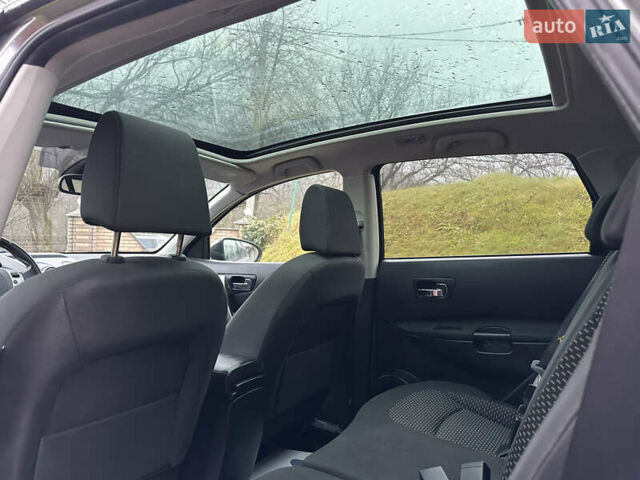 Серый Ниссан Кашкай 2, объемом двигателя 1.6 л и пробегом 107 тыс. км за 8950 $, фото 31 на Automoto.ua