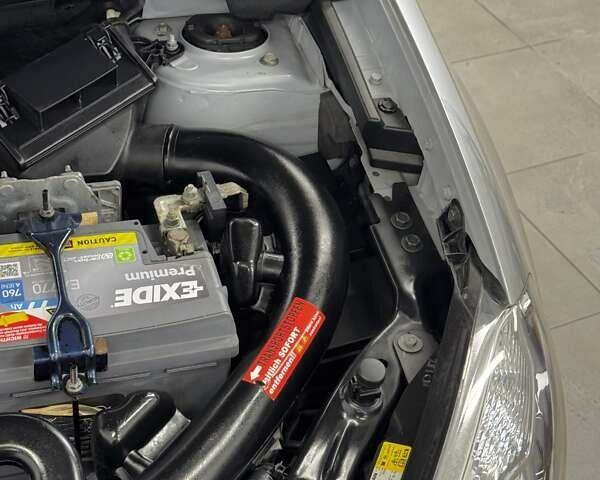 Сірий Ніссан Кашкай 2, об'ємом двигуна 2 л та пробігом 84 тис. км за 12500 $, фото 62 на Automoto.ua