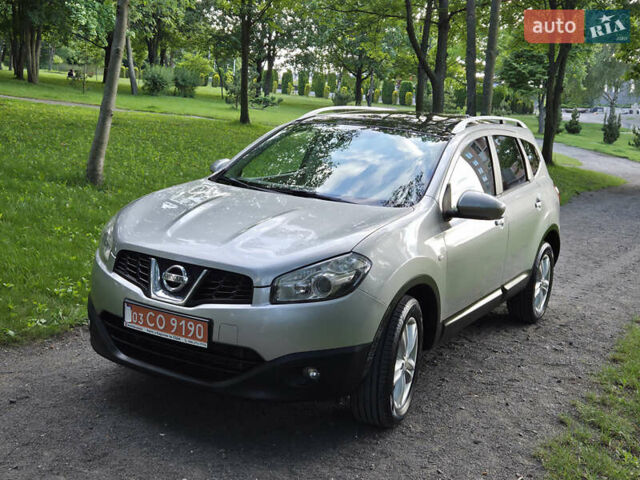 Серый Ниссан Кашкай 2, объемом двигателя 2 л и пробегом 315 тыс. км за 8500 $, фото 1 на Automoto.ua
