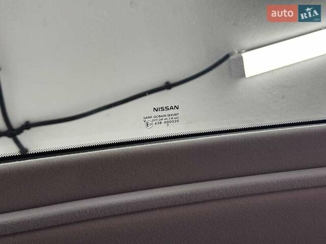 Сірий Ніссан Кашкай 2, об'ємом двигуна 2 л та пробігом 84 тис. км за 12500 $, фото 40 на Automoto.ua