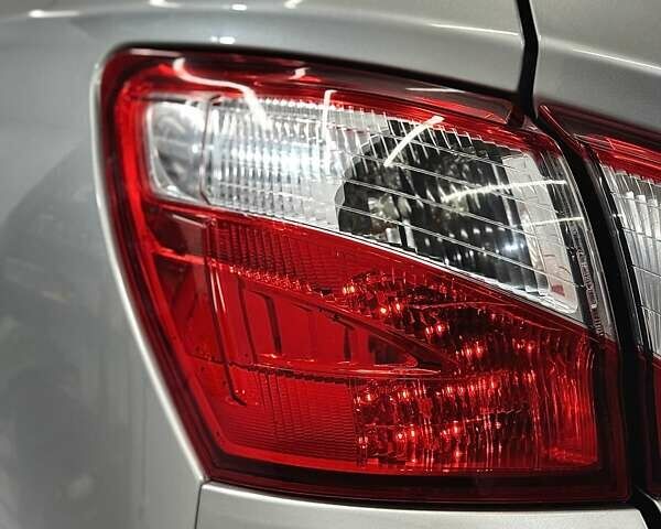 Сірий Ніссан Кашкай 2, об'ємом двигуна 2 л та пробігом 84 тис. км за 12500 $, фото 23 на Automoto.ua