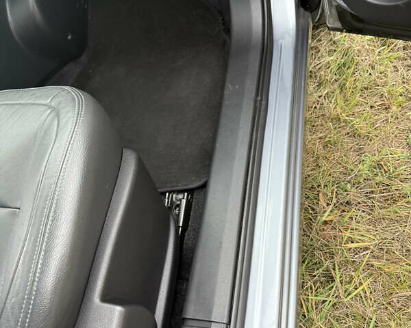 Сірий Ніссан Кашкай 2, об'ємом двигуна 1.5 л та пробігом 200 тис. км за 12100 $, фото 32 на Automoto.ua