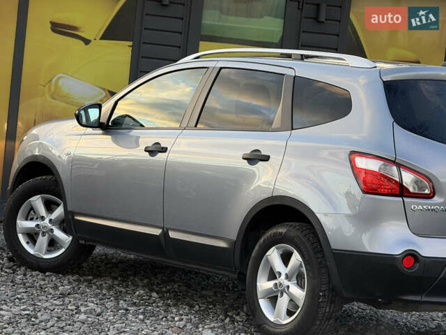 Сірий Ніссан Кашкай 2, об'ємом двигуна 1.6 л та пробігом 205 тис. км за 9999 $, фото 13 на Automoto.ua