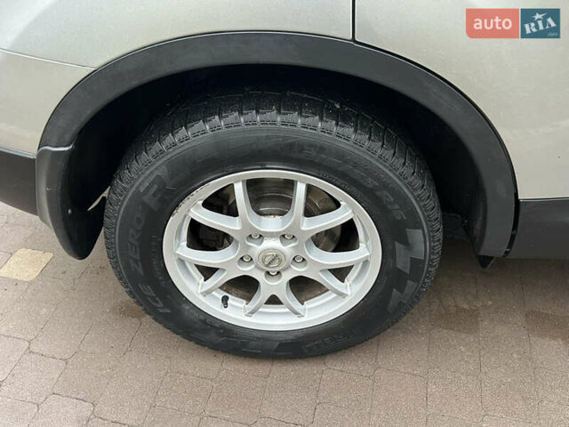 Серый Ниссан Кашкай 2, объемом двигателя 1.6 л и пробегом 107 тыс. км за 8950 $, фото 62 на Automoto.ua